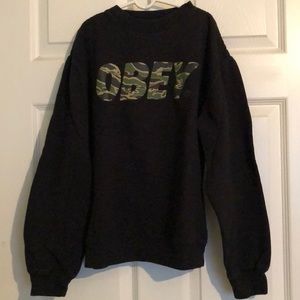 Obey sweater